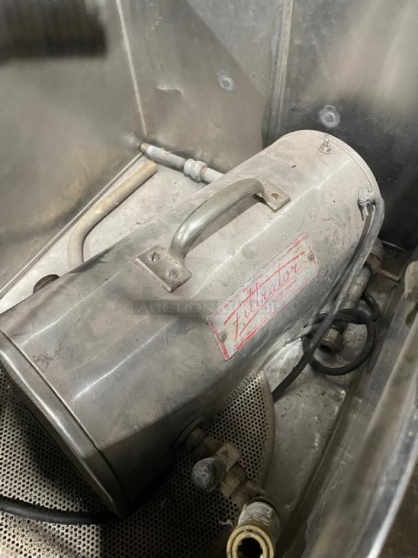 Lot Of RF Hunter Filtrator Series Commercial Stainless Steel Oil Filtration/Mobile Gravity Drain Misc! With Equipment Cart! All One Money! - Image 3 of 5