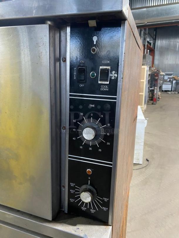 Garland Commercial Stainless Steel Natural Gas Powered Double Stacked Convection Oven! With Thermostatic Controls! With Wire Oven Racks! Model: F01 SN: TG3! 115V 1 Phase! With Legs! 2X Your Bid Makes One Unit! - Image 9 of 15