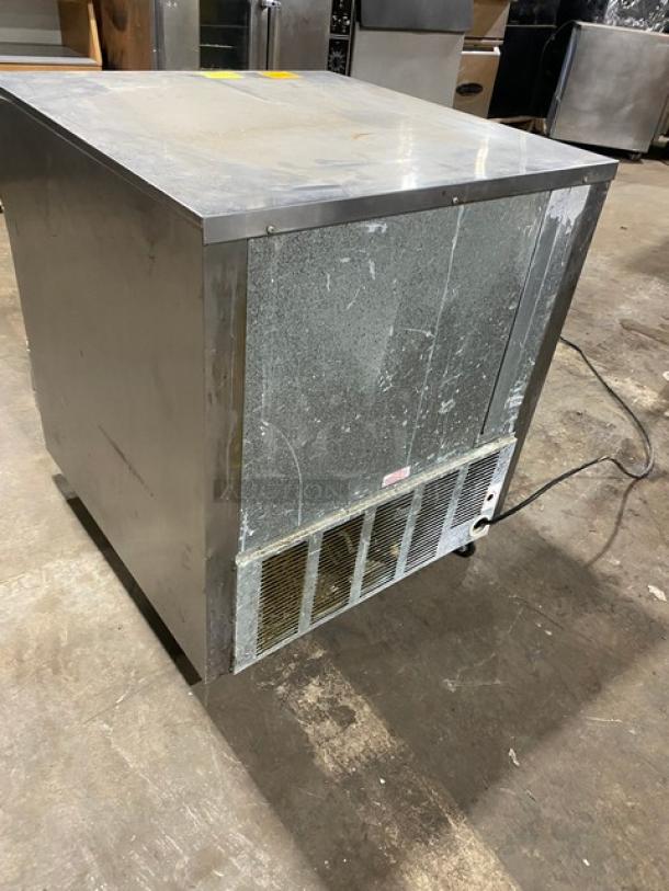 Beverage-Air Commercial Stainless Steel Single Door Undercounter Freezer! With Poly Coated Wire Rack! Model: UCF27A SN: 6006460! 115V 1 Phase! On casters! - Image 3 of 9