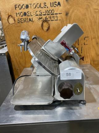 Globe Commercial Electric Powered Countertop Gravity Feed Deli Meat Slicer! Model: 210 SN: 11108! On Legs!