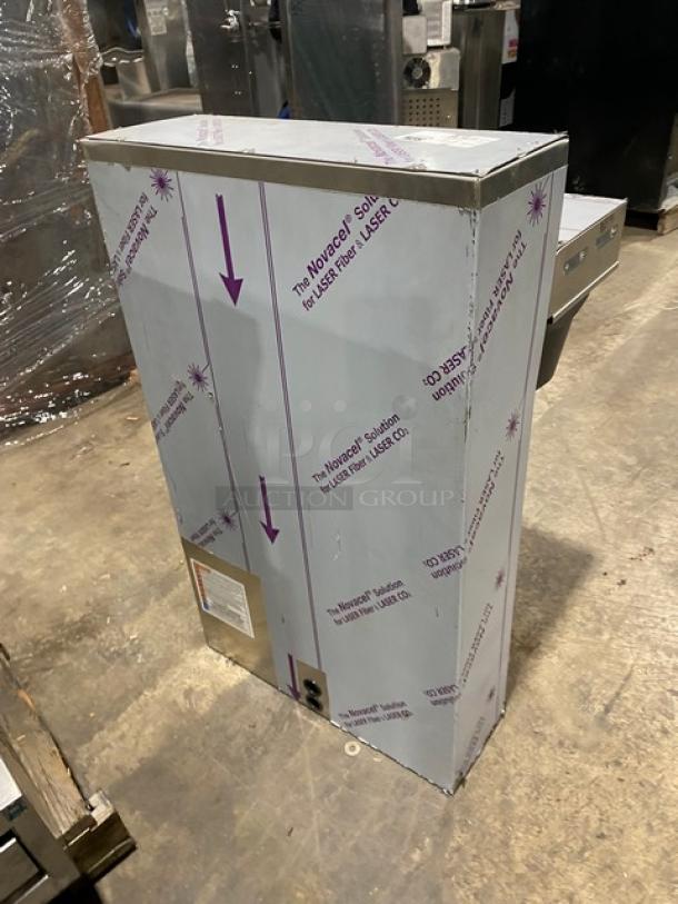 Fetco Commercial Stainless Steel Electric Powered Countertop Twin Automatic Coffee Brewer! With Hot Water Dispenser! Model: CBS-52H20 SN: 6403381590! 120/208/240V 3 Phase! - Image 4 of 6