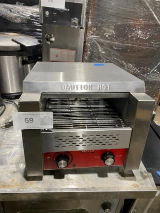 Avantco Commercial Stainless Steel Electric Powered Countertop 10" Wide Conveyor Toaster! With 3" Opening! Model: T140 SN: 32090617T140! 120V!