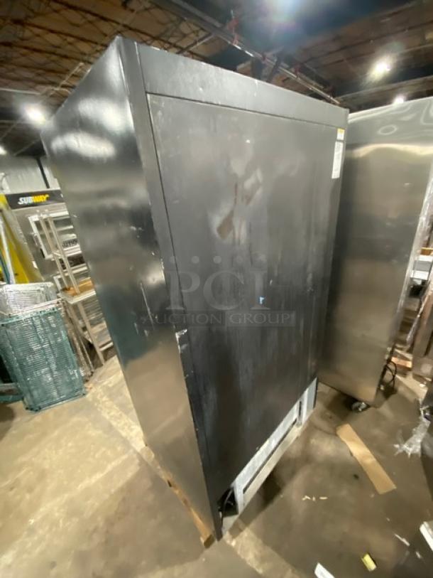 Carrier CMX Series Commercial Black Double Glass Sliding Door Reach In Merchandiser Refrigerator! With Poly Coated Wire Racks! Model: MC1100! 120V 1 Phase! - Image 4 of 8