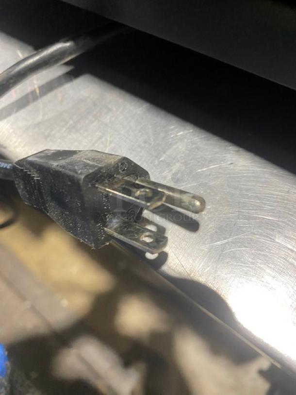 Sam4s Commercial Black Electric Powered Countertop Food Service Cash Register! With Cash Drawer! Model: SPS-320 SN: 1107270087! 120V 1 Phase! - Image 9 of 9