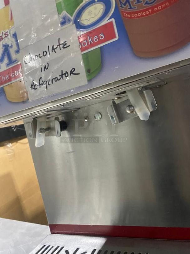 APW/Wyott Rita's Misto Style Commercial Stainless Steel Electric Powered Countertop Double Refrigerated Beverage/Shake Dispenser Machine! With 2 Hoppers! With Removable Drip Tray! On Legs! - Image 8 of 9