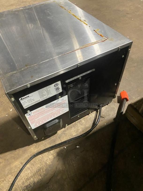 Amana Commercial Stainless Steel Electric Powered Stackable Countertop Heavy Duty Microwave Oven! With One-Touch Programable Controls! Model: HDC182 SN: 1701121366! 208/240V! On Legs! - Image 4 of 8
