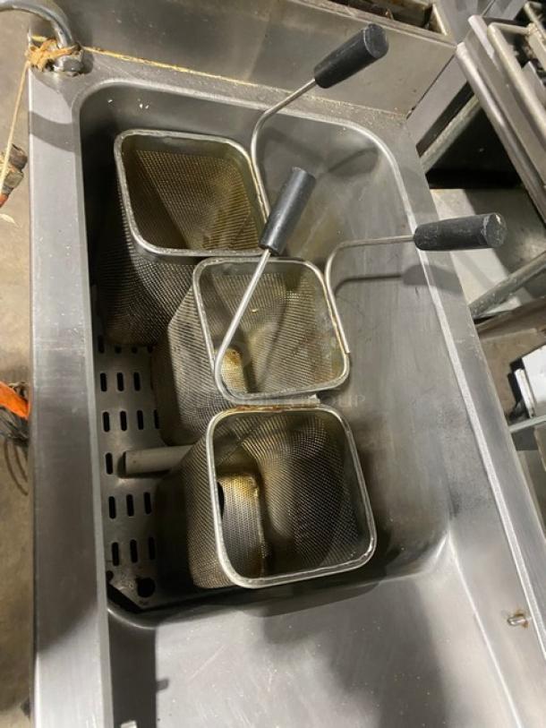 AXIS Commercial Stainless Steel Natural Gas Powered Single Floor Model Pasta Cooker! With Fresh Water Valve & Control Knob! With Back Splash! With Assorted Mesh Baskets! Model: AX-SPG SN: 90MF.406! On Casters! - Image 5 of 10