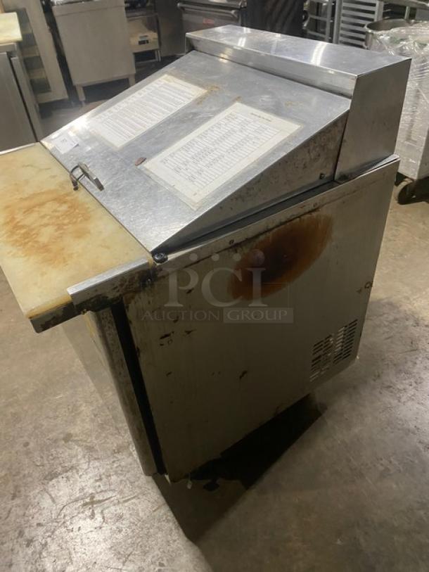 Everest Commercial Stainless Steel Single Door Refrigerated Bain Marie Style Mega Top Salad/Sandwich Prep Table! With Removable Cutting Board! With Poly Coated Wire Rack! Model: EPBR1 SN: EPBR110070008! 115V 1 Phase! On Casters! - Image 2 of 9