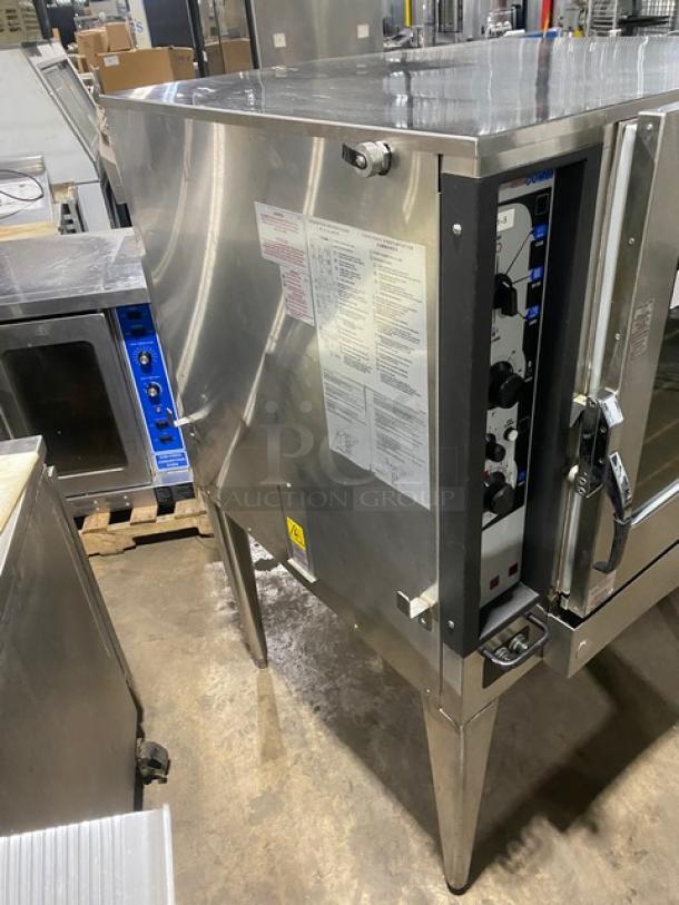 Blodgett Commercial Stainless Steel Electric Powered Single Stack Combi-Oven/Steamer! With Wire Oven Racks! Model: BC14E/AB SN: 070203.1H060S! 208V 3 Phase! On Legs! - Image 2 of 9