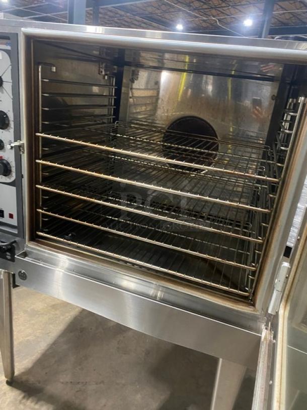 Blodgett Commercial Stainless Steel Electric Powered Single Stack Combi-Oven/Steamer! With Wire Oven Racks! Model: BC14E/AB SN: 070203.1H060S! 208V 3 Phase! On Legs! - Image 5 of 9