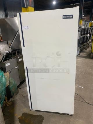 RichPlan Commercial White Single Door Reach In Upright Freezer! With Wire Racks! Model: GFU21M9AW4 SN: WB51407131! 115V 1 Phase!