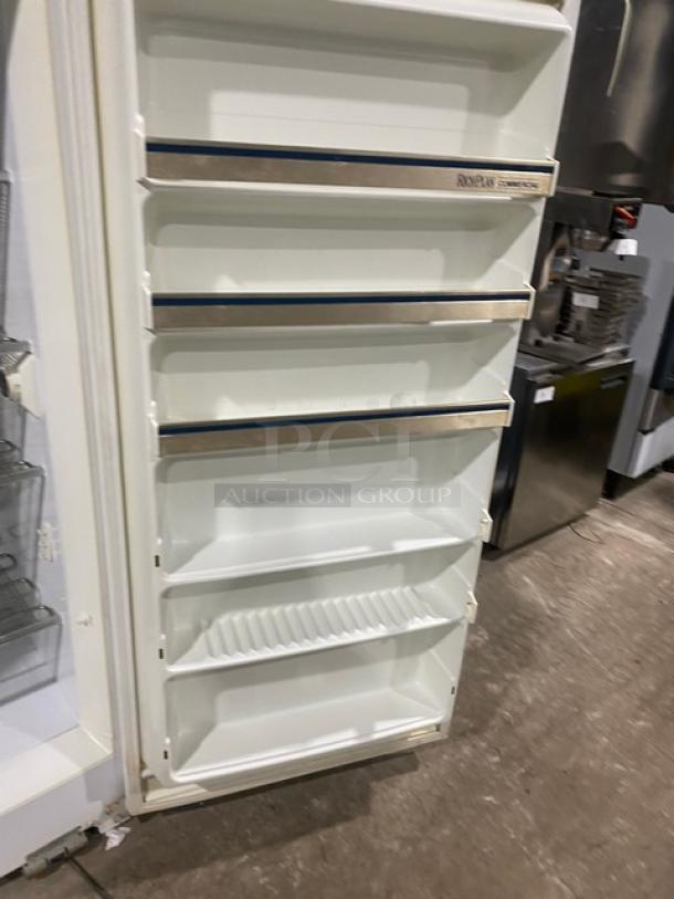 RichPlan Commercial White Single Door Reach In Upright Freezer! With Wire Racks! Model: GFU21M9AW4 SN: WB51407131! 115V 1 Phase! - Image 6 of 8