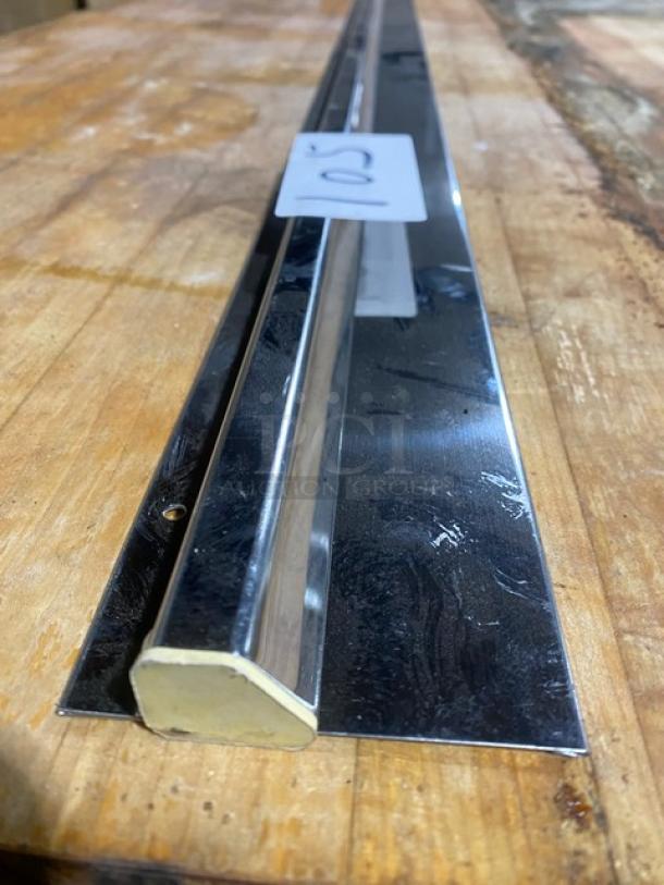 Thunder Group Commercial Stainless Steel 44" Wall Mounted No-Clip Check Holder! Model: SLTWCH044! - Image 2 of 3