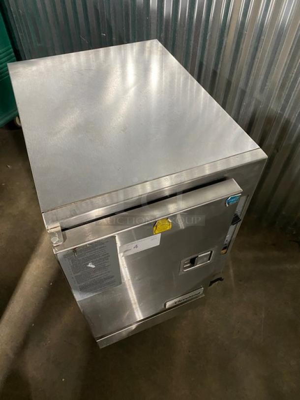 Cleveland Range SteamChef Series Commercial Stainless Steel Natural Gas Powered Countertop Convection Steamer! Energy Star Certified! With Built-In Pan Holding Rack! Model: 22CGT6.1 SN: 1310230000068! 120V 1 Phase! On Legs! - Image 11 of 11