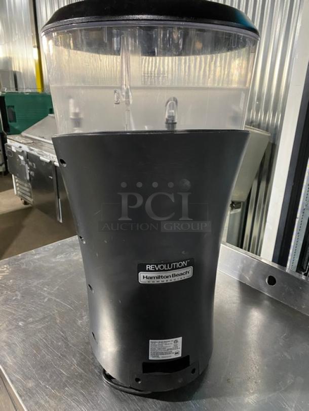 Hamilton Beach Revolution Series Commercial Electric Powered Countertop Portion Ice-Shaver/Blender! With 5 Gal. Capacity Insulated Double-Wall Hopper & 64 Oz. Polycarbonate Container! Model: HBS1400 SN: X4912DY00049! 120V! - Image 3 of 10
