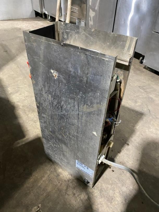 Bunn Commercial Stainless Steel Electric Powered Countertop Hot Water Dispenser! Model: H5X-40-208 SN: HX00059434! 208V 1 Phase! - Image 4 of 8