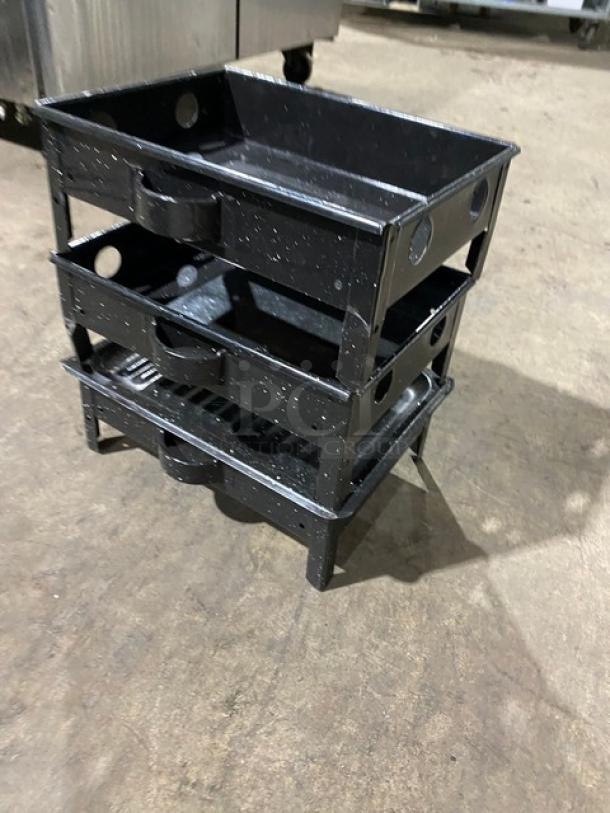 Commercial Stackable Portable Mini Charcoal BBQ Grills! With Grooved Grate Plate! On Legs! All One Money! - Image 3 of 9