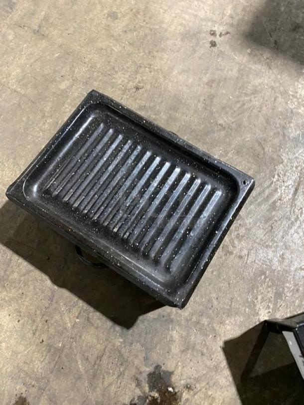 Commercial Stackable Portable Mini Charcoal BBQ Grills! With Grooved Grate Plate! On Legs! All One Money! - Image 7 of 9