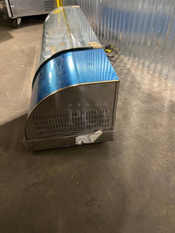 NEW! NEVER USED! Diamond Commercial Stainless Steel Curved Glass Refrigerated 63" Sushi Display Case! With Rear Sliding Doors! Model: GVRB-160 SN: 2008.065608! 110V 1 Phase! - Image 4 of 9