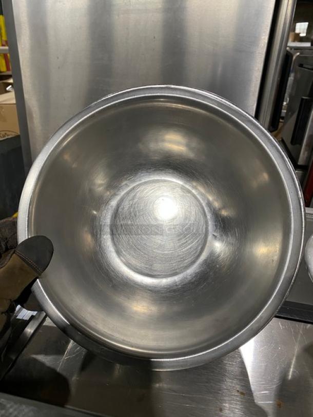 Commercial Stainless Steel Mixing/Prep Bowls! 3X Your Bid! - Image 7 of 7
