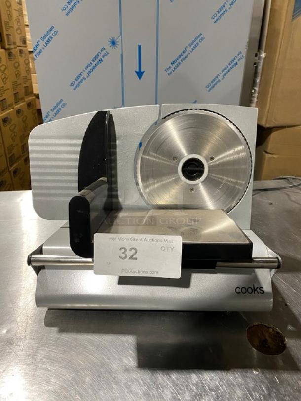 Cooks Commercial Electric Powered Countertop Meat/Deli Slicer! Model: FS-9001A! 120V! - Image 1 of 8