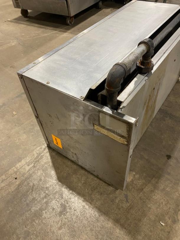 Royal Commercial Stainless Steel Natural Gas Powered Overhead Salamander Broiler/Cheese Melter! With Wire Oven Rack! - Image 4 of 8