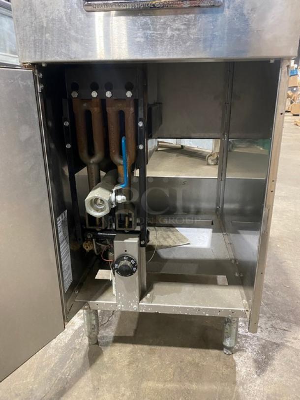 American Range Commercial Stainless Steel Natural Gas Powered Deep Fat Fryer! With Built-In Dump Station! Woth Back Splash & Basket Hanger! With Frying Basket! Model: AF-25DS SN: 181212-53916! On Legs! - Image 9 of 13