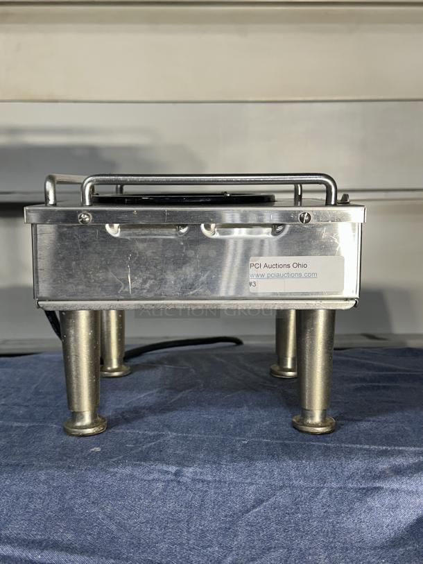 One Bunn Coffee Pot Warmer Model # RWS1 120 Volts Satin Nickel Legs 8X9X8 - Image 2 of 4