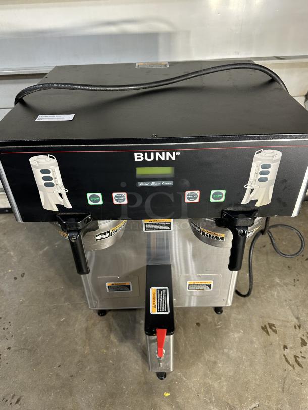 One Bunn Dual Brew Wise Coffee Brewer with Hot Water Dispenser, Model# Dual TF DBC 120/240 Volts 22X21X36 - Image 2 of 4