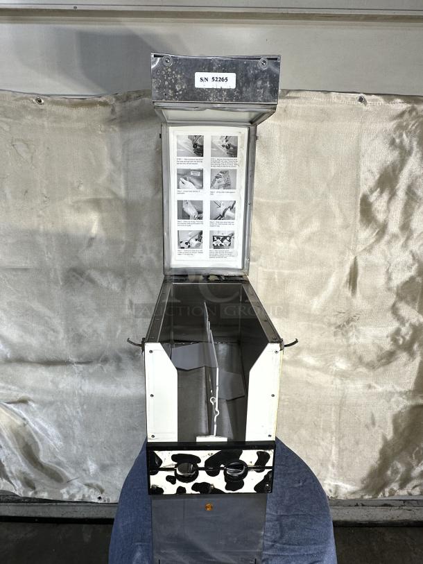 One Good West Industrial Creamer Machine, Model# GW2 / GW3, 115 Volts, powered on when tested. 10X22X24 - Image 4 of 5