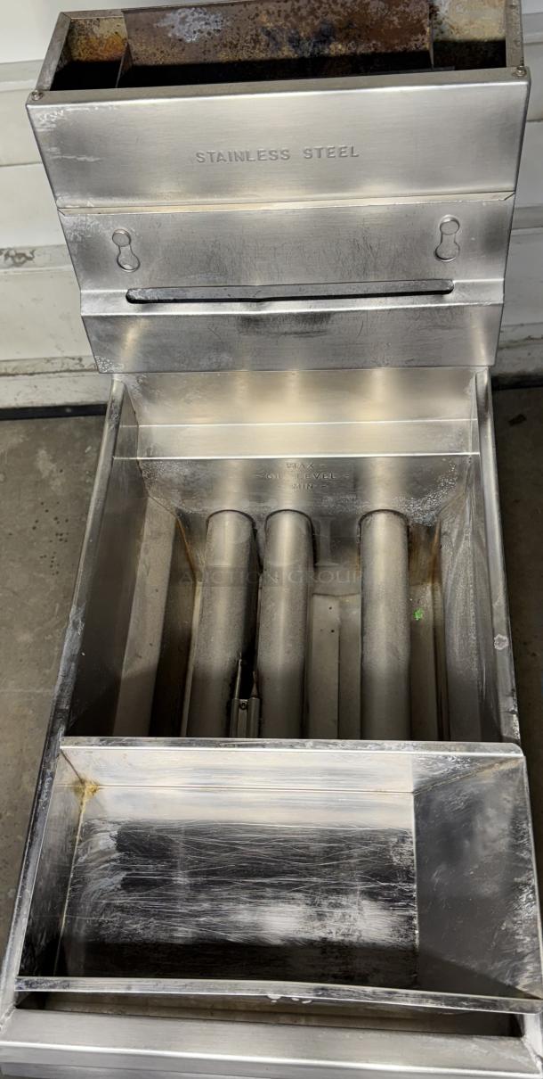 PITCO Commercial Deep Fryer 45-50 pounds, 120000BTU, 15.5X30X46 GAS Powered - Image 3 of 4