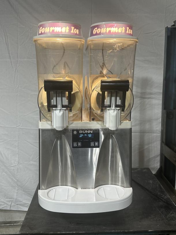 Clean Bunn ULTRA -2 16 3/5" Frozen Drink Slushy Machine w/ (2) 3-gal Bowls - 120v Tested and Working!
Summers Coming! - Image 1 of 5