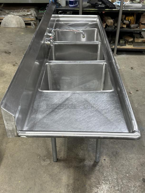 EXCELLENT Elkay Commercial Stainless-Steel Sink with long neck faucet 88" x 26" x 45" (3) Sink 16" x 20" x 12" - Image 3 of 3
