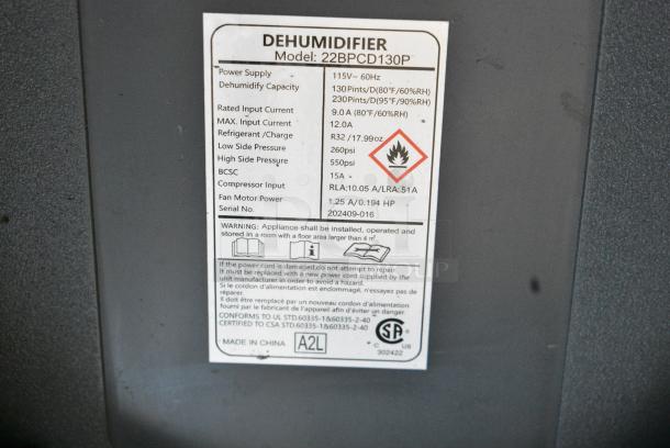 BRAND NEW SCRATCH AND DENT! Boltic 22BPCD130P 200 Pint Commercial Dehumidifier with Automatic Purge Pump, Drain Hose, and Wheels - 115V, 945W 22BPCD130P - Image 7 of 8