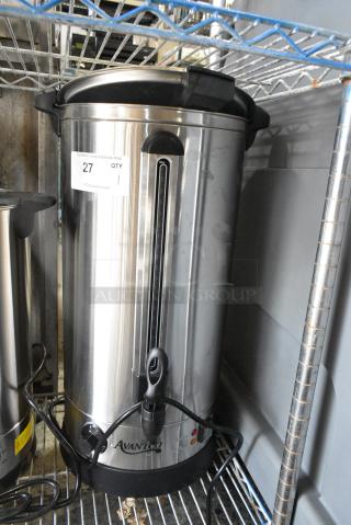 BRAND NEW SCRATCH AND DENT! Avantco 177WB29L 7.6 Gallon 196 Cup (29 Liter) Water Boiler. 120 Volts, 1 Phase.