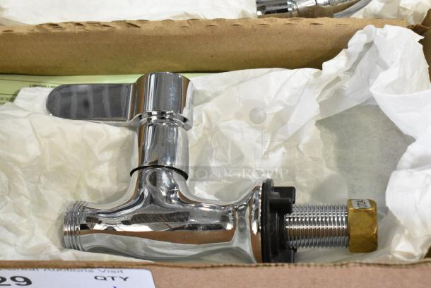 BRAND NEW SCRATCH AND DENT! American Standard 7100241H.002 Heritage 1.5 GPM Deck-Mount Single Handle Pantry Faucet with Gooseneck Spout - Image 4 of 6