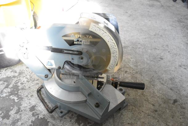 Delta 36-070 10" Power Miter Saw. 115 Volts, 1 Phase. Tested and Working! - Image 1 of 8