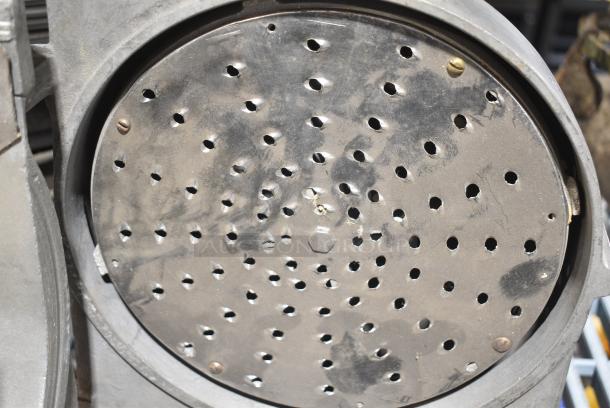 Metal Commercial Pelican Head w/ Grating Blade. - Image 4 of 4