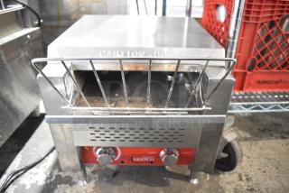 Avantco 184T140 Stainless Steel Commercial Countertop Electric Powered Conveyor Oven. 120 Volts, 1 Phase. Tested and Working!