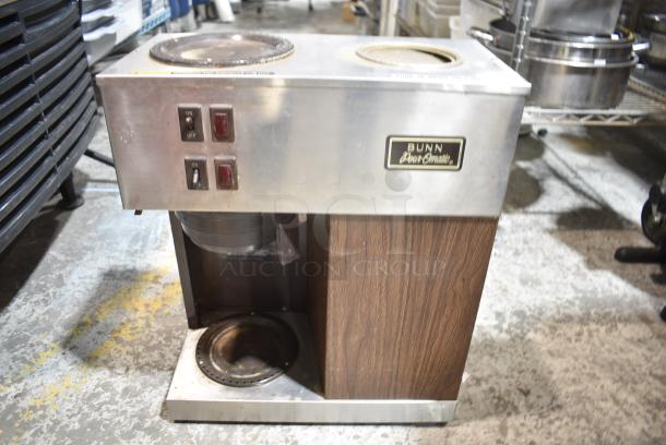 Bunn VPR Metal Countertop 2 Burner Coffee Machine w/ Poly Brew Basket. 120 Volts, 1 Phase. - Image 1 of 5