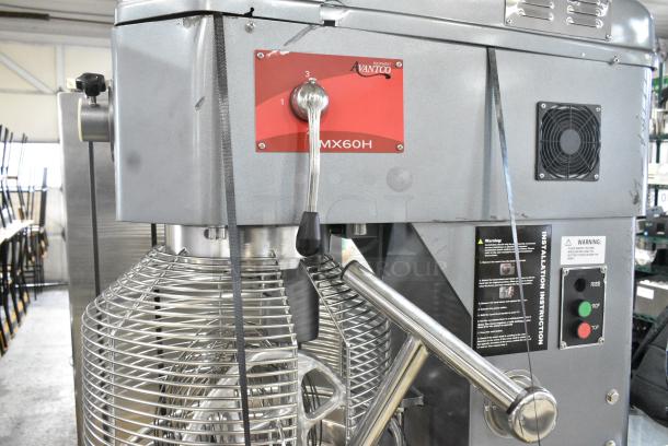 BRAND NEW SCRATCH AND DENT! Avantco 177MX60H Metal Commercial Floor Style 60 Quart Planetary Dough Mixer w/ Stainless Steel Mixing Bowl, Bowl Guard, Dough Hook, Whisk and Paddle Attachments. 240 Volts, 3 Phase. - Image 4 of 8