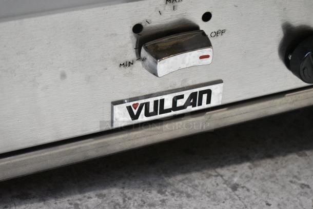 BRAND NEW SCRATCH AND DENT! Vulcan VTEC36-2 Stainless Steel Commercial Countertop Liquid Propane 36" Infrared Charbroiler - 66,000 BTU - Image 3 of 9