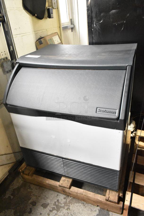 BRAND NEW SCRATCH AND DENT! 2024 Scotsman CU3030MA-1E Stainless Steel Commercial Prodigy Series 30" Air Cooled Undercounter Medium Cube Ice Machine - 313 lbs. 115 Volts, 1 Phase. - Image 1 of 8