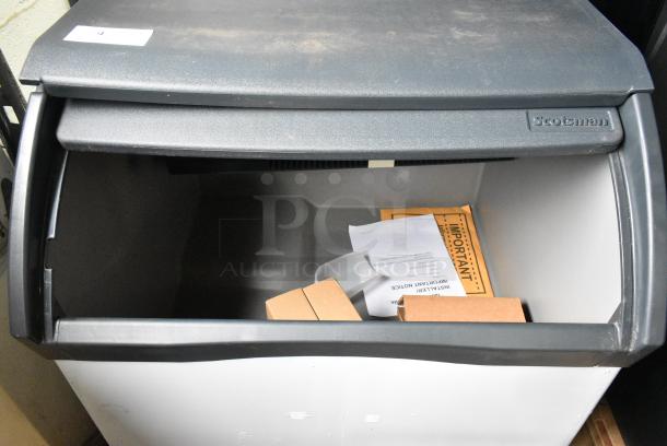 BRAND NEW SCRATCH AND DENT! 2024 Scotsman CU3030MA-1E Stainless Steel Commercial Prodigy Series 30" Air Cooled Undercounter Medium Cube Ice Machine - 313 lbs. 115 Volts, 1 Phase. - Image 4 of 8
