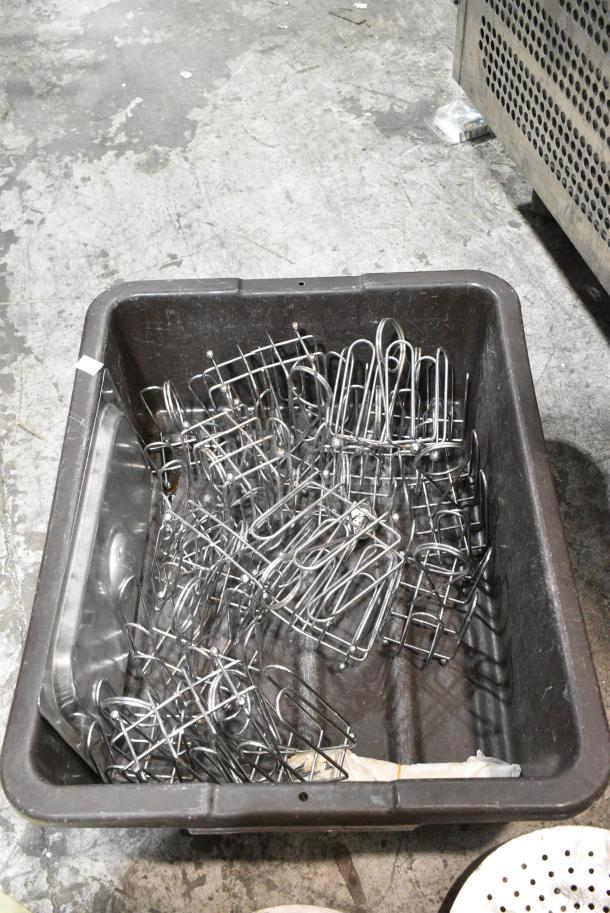 ALL ONE MONEY! Lot of Various Items Including Jelly Holders - Image 5 of 5