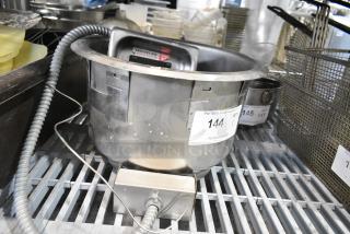 APW Wyott SM-50-11 Metal Single Well Drop In Steam Well. 120 Volts, 1 Phase.