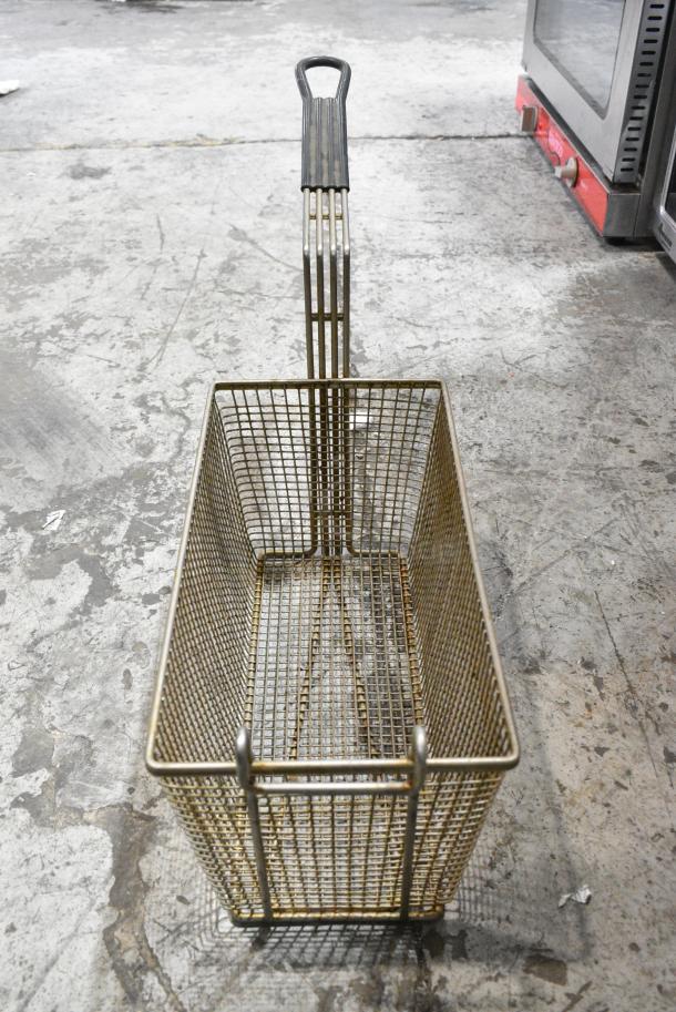 4 Metal Fry Baskets. 4 Times Your Bid! - Image 5 of 6