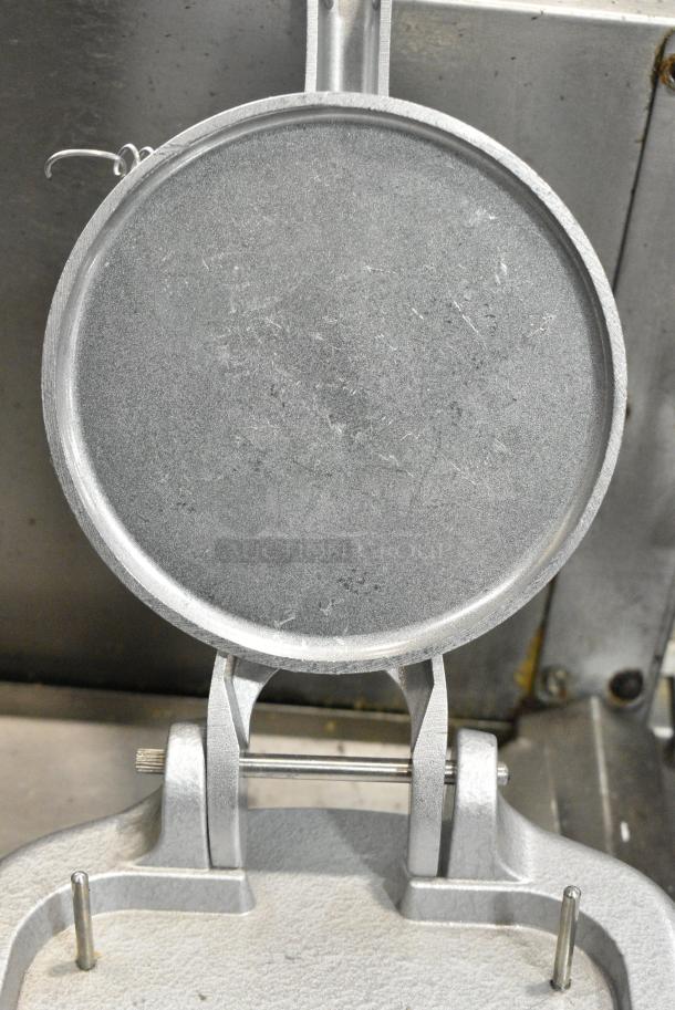 Garde Metal Countertop Patty Press. - Image 6 of 7