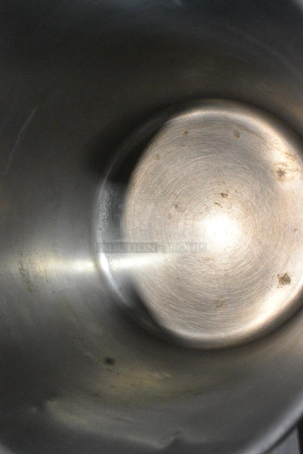 2 Metal Items; Stock Pot and Bin. 2 Times Your Bid! - Image 6 of 6