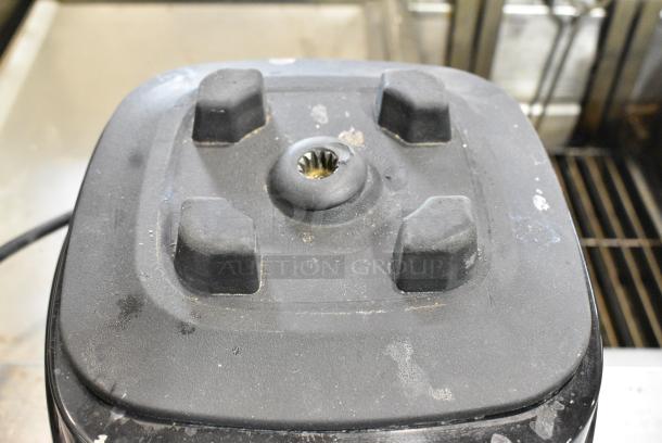 2023 AvaMix 928BX2000T Metal Countertop Blender Base. 120 Volts, 1 Phase. Tested and Working! - Image 4 of 7